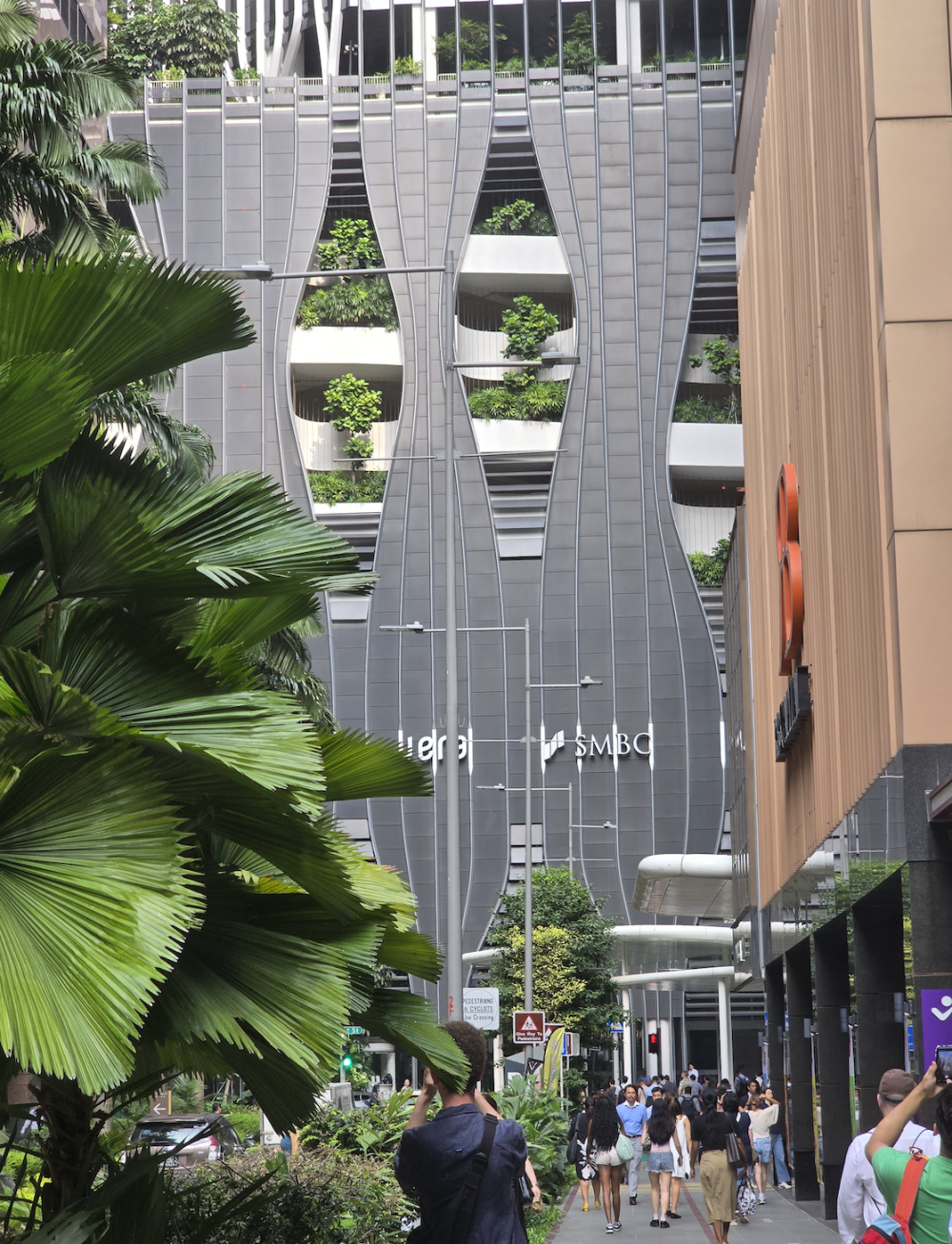 A building with cool architecture in Singapore