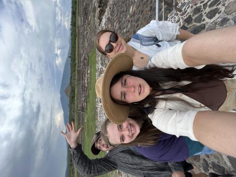 girl with friends in tenochitlan
