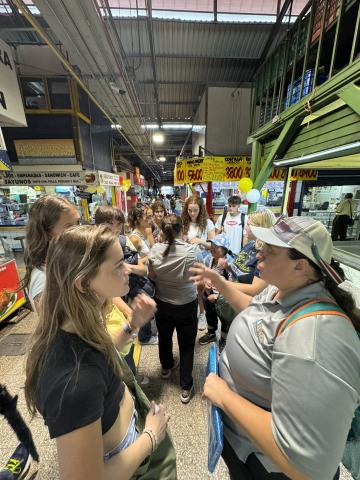 friends at market in costa rica