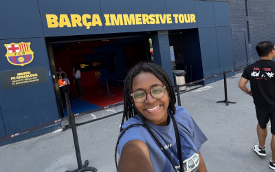 Ariel outside of the FC Barcelona tour