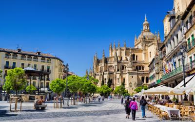 Plaza Mayor in Segovia, Spain